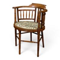 E. W. Godwin Attributed, Made by Gillows, Aesthetic Walnut Armchair - Thumbnail 3